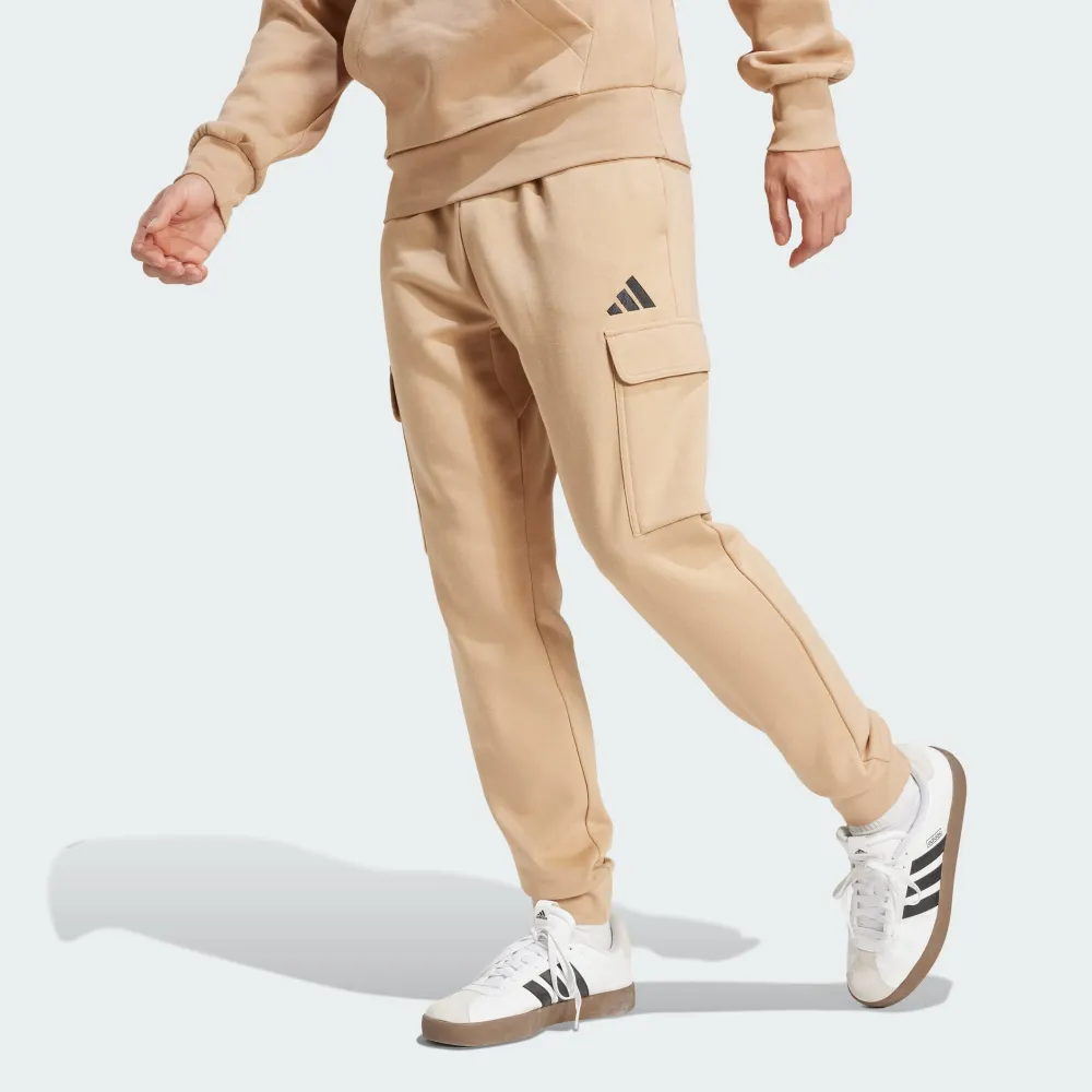 Pantalon cargo molleton Adidas Essentials Feelcozy - Warm sandstone, Taille M ou L