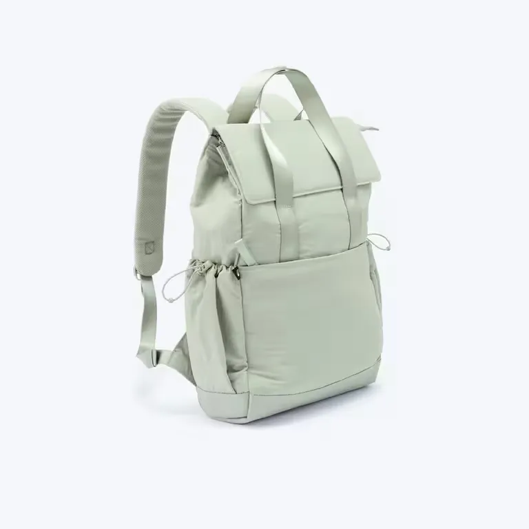 Petit Sac à dos avec compartiment Ordinateur Decathlon Move 500 - Vert ou Violet, 10L